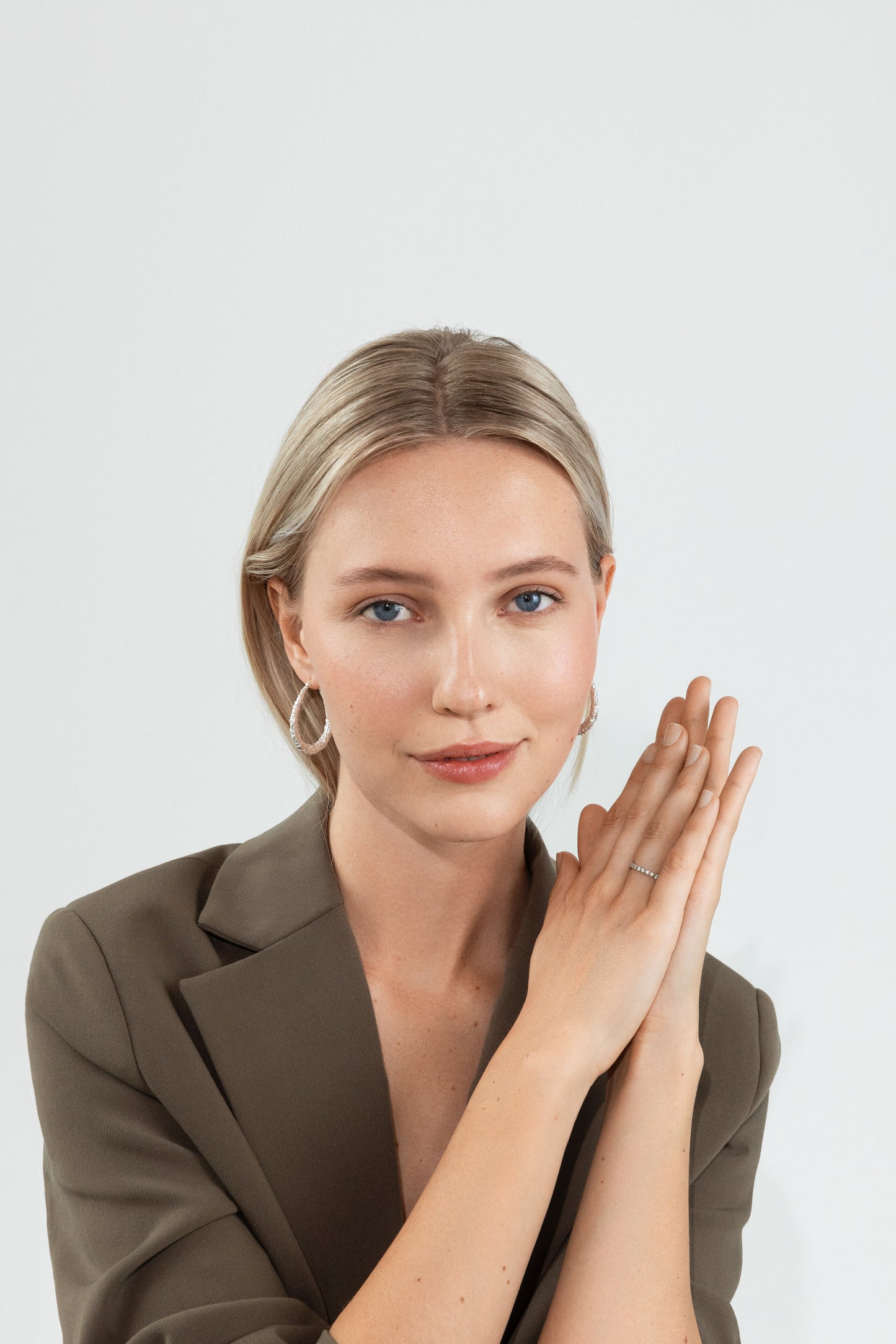 Oval Structure Hoops